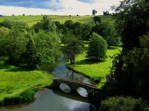 Captivating Historical Landmark, Haddon Hall In English Countryside Wallpaper