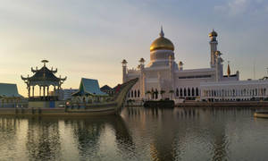 Captivating Lagoon Waters In Brunei Wallpaper