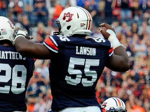 Carl Lawson Back View Wallpaper