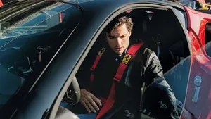 Carlos Sainz Jr. Ready To Take The Lead Wallpaper