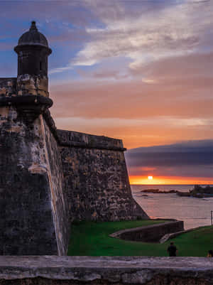 Castillo San Felipe Del Morro Sunset Skies Wallpaper