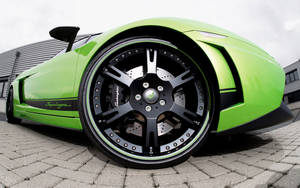 Catch A Fisheye View Of This Green Lamborghini Wallpaper