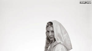 Cate Blanchett In Lotr Wallpaper