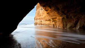 Cave Of Pomponio Beach Wallpaper