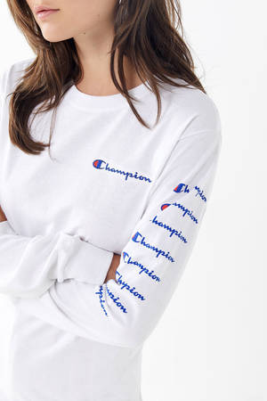 Champion Women's Long Sleeved Shirt Wallpaper