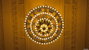 Chandelier At Grand Central Terminal Wallpaper