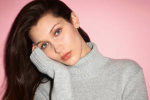 Charming Bella Hadid Wallpaper