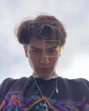 Chase Hudson Is A Successful Social Media Star And Fashion Influencer. Wallpaper