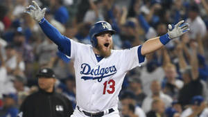 Cheering Max Muncy Wallpaper