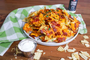Cheesy Bacon Potato Chips Platter Wallpaper