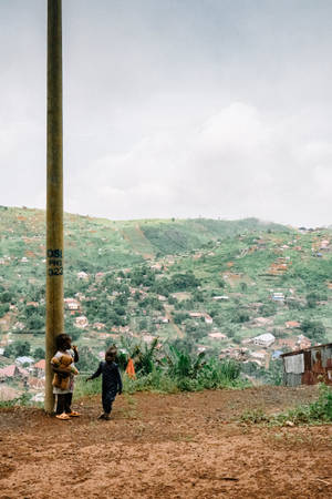 Children On Hill In Sierra Leone Wallpaper