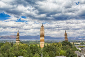 China Three Pagodas Wallpaper