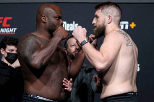 Chris Daukaus And Derrick Lewis Weigh-in Wallpaper