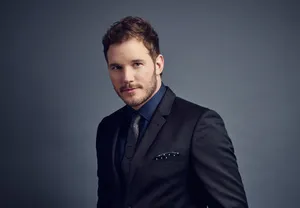Chris Pratt In Formal Suit Wallpaper