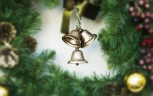 Christmas Bells In A Wreath Wallpaper