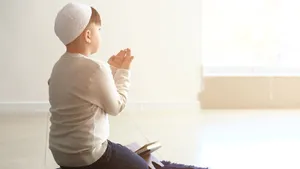 Chubby Muslim Boy Praying Wallpaper