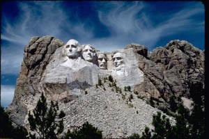 Cirrus Clouds On Mount Rushmore Wallpaper