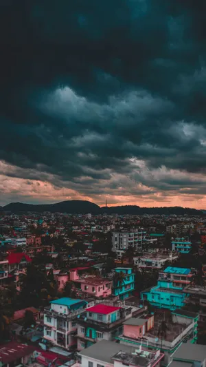 Clouds 4k Dark Over City Wallpaper