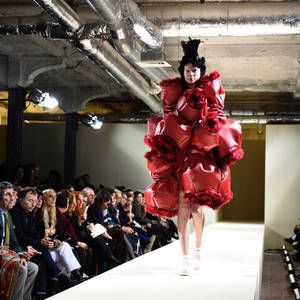 Comme Des Garçons Red Avante Garde Dress Wallpaper