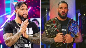 Confronting Moment - Jey Uso And Roman Reigns Split In Wwe Wallpaper