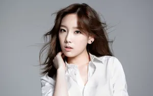 Cool Attitude Girl In A White Shirt Wallpaper