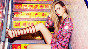 Cool Girl Cara Delevingne Wallpaper