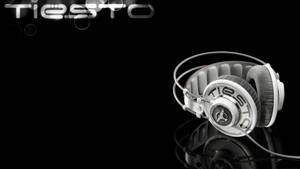 Cool Tiësto Graphic With Headphones Wallpaper