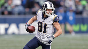 Cooper Kupp Los Angeles Rams Football Running Wallpaper