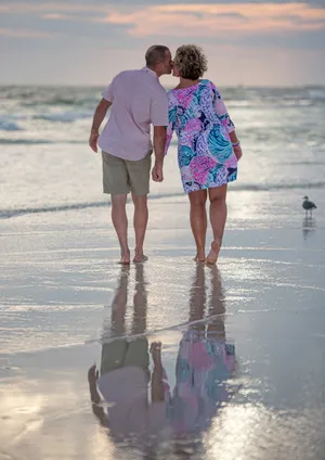 Couple At Beach Kiss In Destin Wallpaper