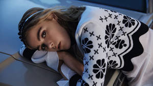 Couture Model Kiernan Shipka Wallpaper