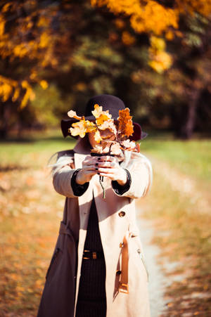 Cozy Autumn Woman Leaves Wallpaper