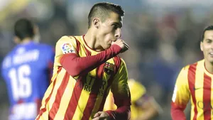 Cristian Tello Barcelona Action Shot Wallpaper