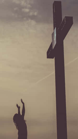 Cross Iphone In Picture Inside A Pocket Wallpaper