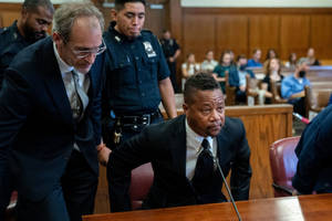 Cuba Gooding Jr In Courtroom Wallpaper