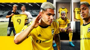 Cucho Hernandez Showing Masterclass In Football Wallpaper