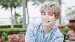 Cute Casual Suga Bts Wallpaper