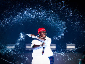 Dababy At Festival Rolling Loud Wallpaper