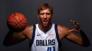 Dallas Mavs Dirk Nowitzki Portrait Wallpaper