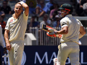 David Warner With Teammate Wallpaper