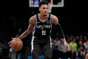 Dejounte Murray Basketball Dribbling Wallpaper