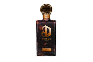 Deleón Tequila Bottle With Leather Skin Wallpaper