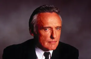 Dennis Hopper Fictional Character Howard Payne Wallpaper