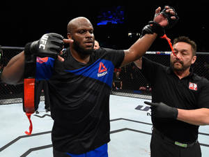 Derrick Lewis Victory Reebok Shirt Wallpaper