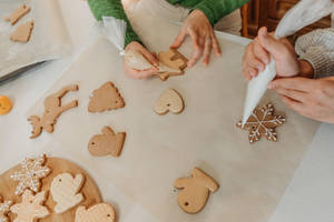 Designing Christmas Cookies Wallpaper