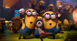 Despicable Me Party Minions Wallpaper