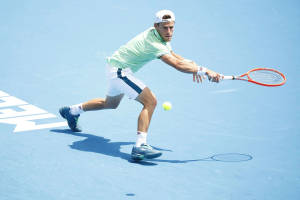 Diego Schwartzman Diving For The Ball Wallpaper