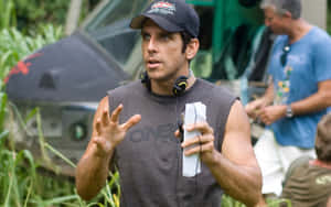 Director_on_ Tropic_ Thunder_ Set Wallpaper