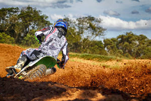 Dirtbike Downhill Wallpaper