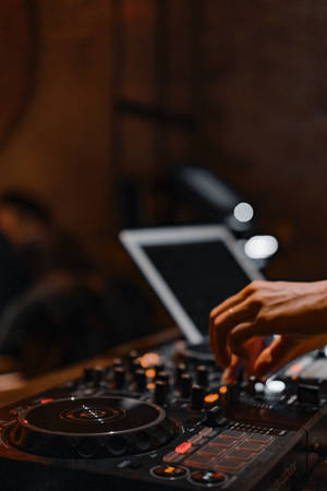 Dj Hands Music Electronic Mixer Wallpaper