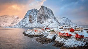 Dramatic Scenery In Lofoten Norway Screen Saver Wallpaper